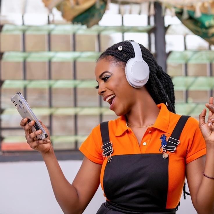 Mason Lee, Client Relations Director, discussing corporate gifting strategy with business clients